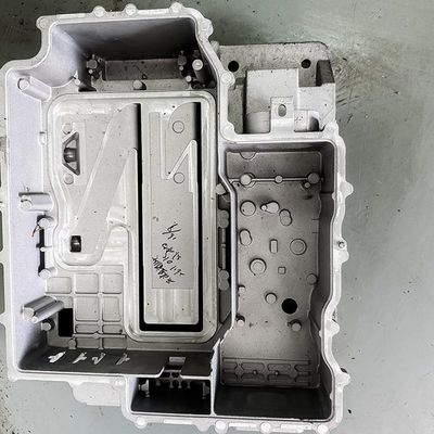 5G 통신을 위한 서비스 마찰 자극 용접 서비스를 던지는 알루미늄 합금 다이